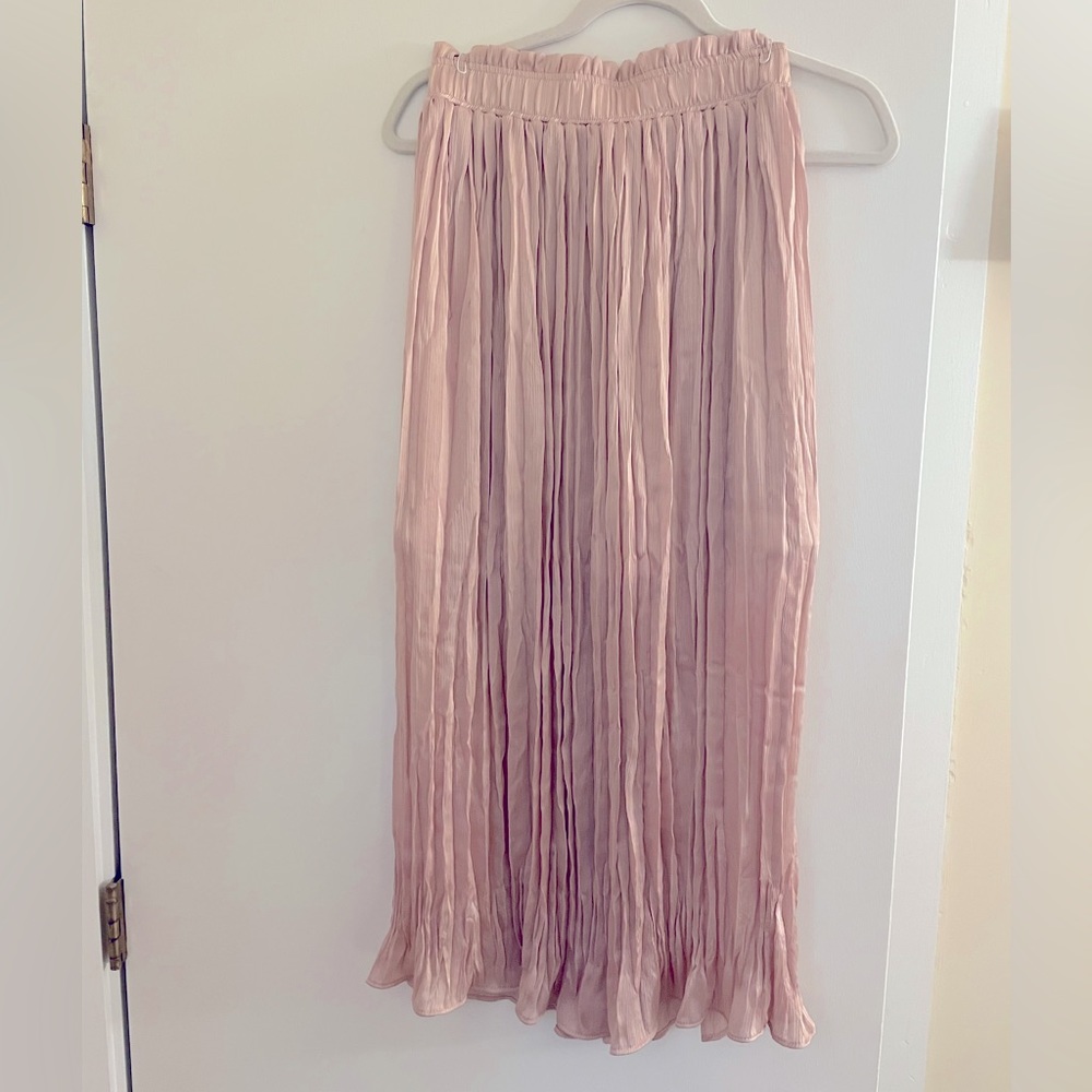 Pale Pink Pleated TopShop Skirt